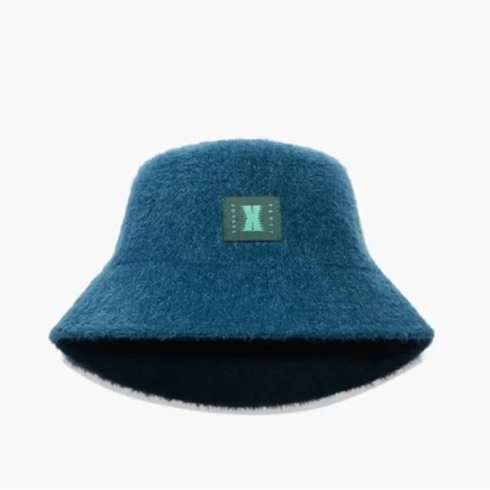 NWOT Savage x Fenty Fuzz Fit Bucket Hat in Blue